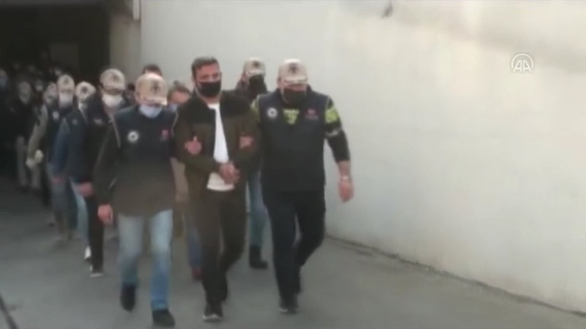 FETÖ'nün TSK yapılanmasına yönelik operasyonlarda 26 kişi tutuklandı