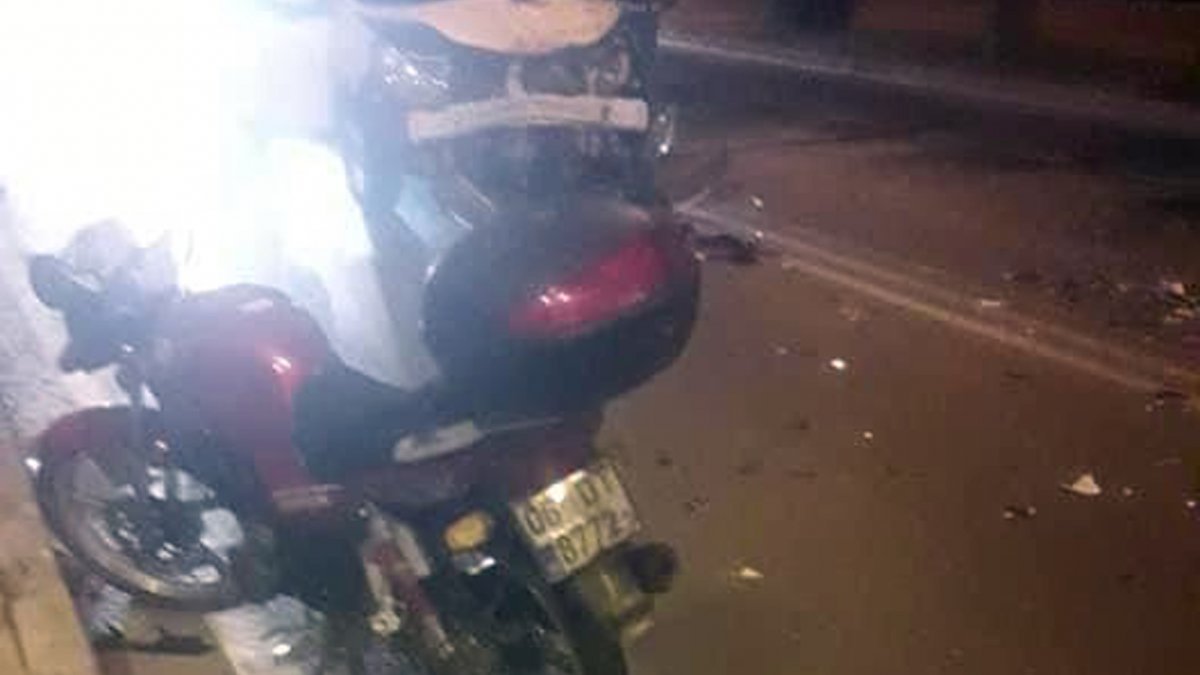 Alanya'da motosikletle taksi çarpıştı: 1 ölü, 2 yaralı