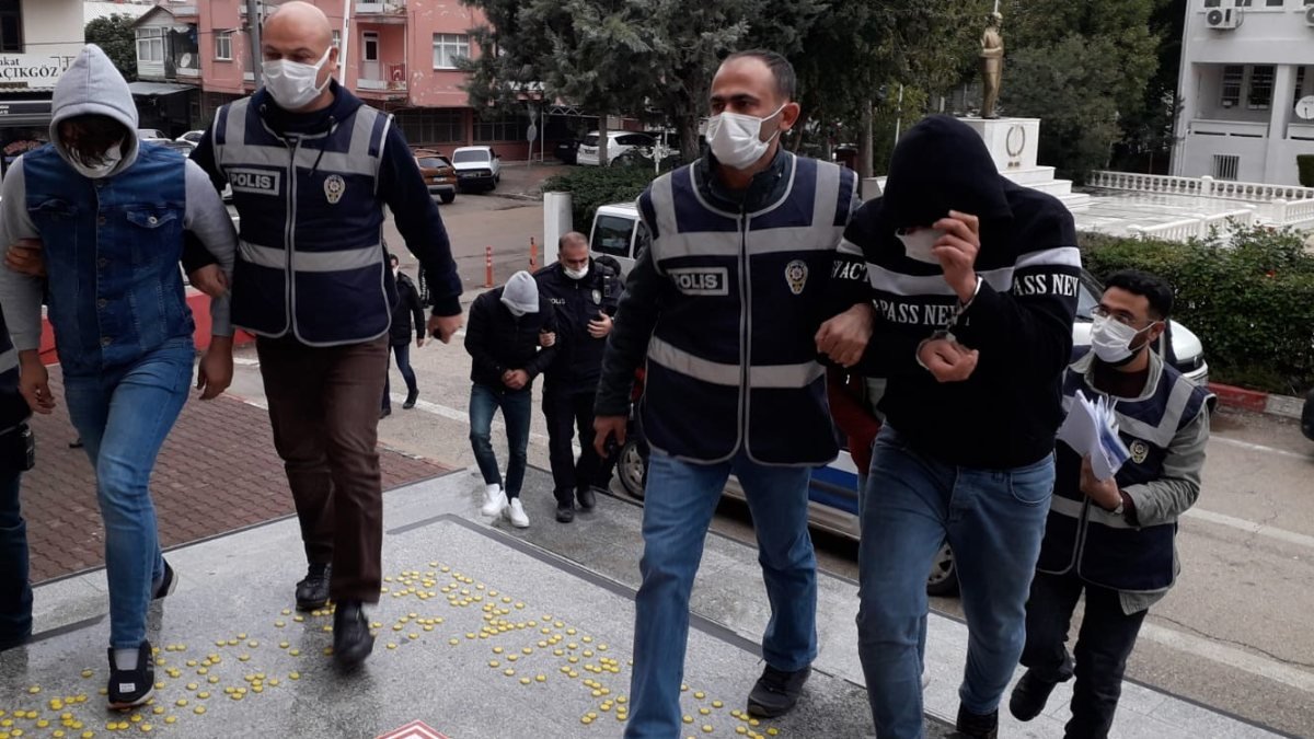 Adana'da dolandırıcılık operasyonu: 9 gözaltı
