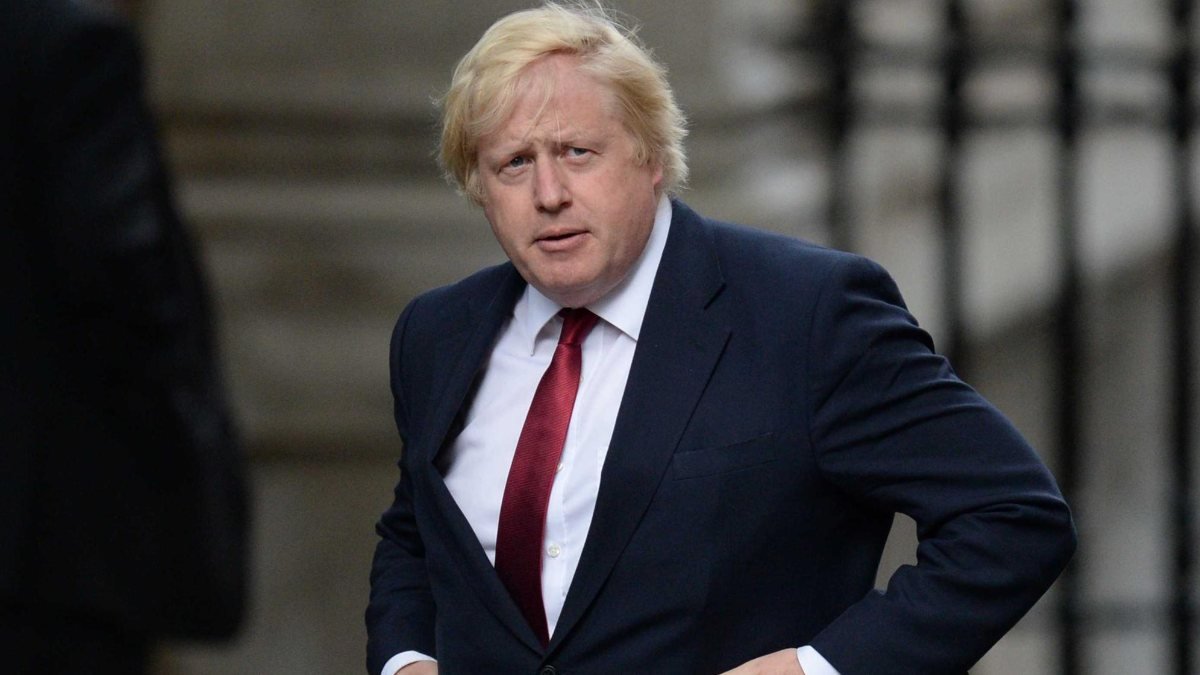 İngiliz basını: Boris Johnson, gizli kararları WhatsApp üzerinden alıyor