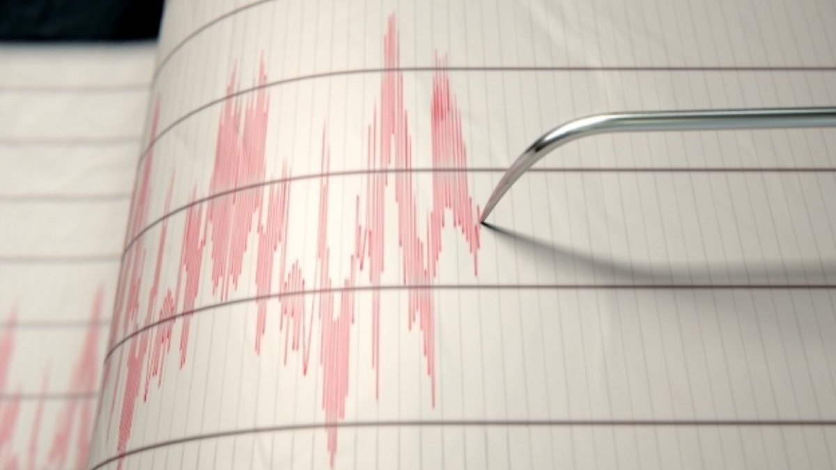 Japonya'da 5.8 büyüklüğünde deprem