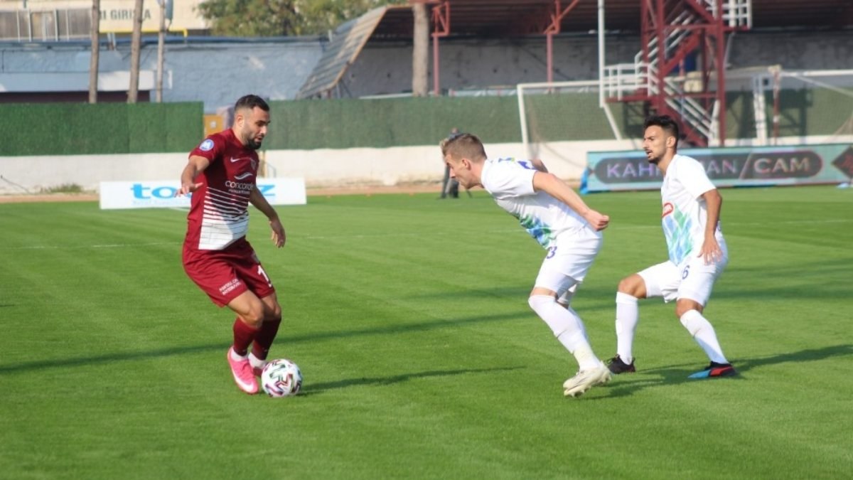 Hatayspor 90+7'de beraberliği kurtardı