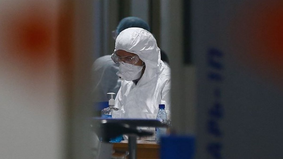 Kadirli'de aynı hastanede çalışan 50 sağlıkçı virüse yakalandı