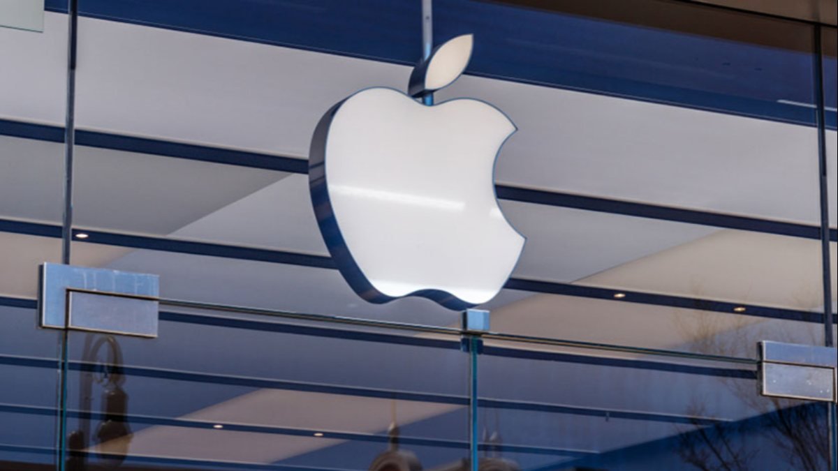 Apple’ın küresel güvenlik başkanı Thomas Moyer, rüşvet vermekle suçlandı
