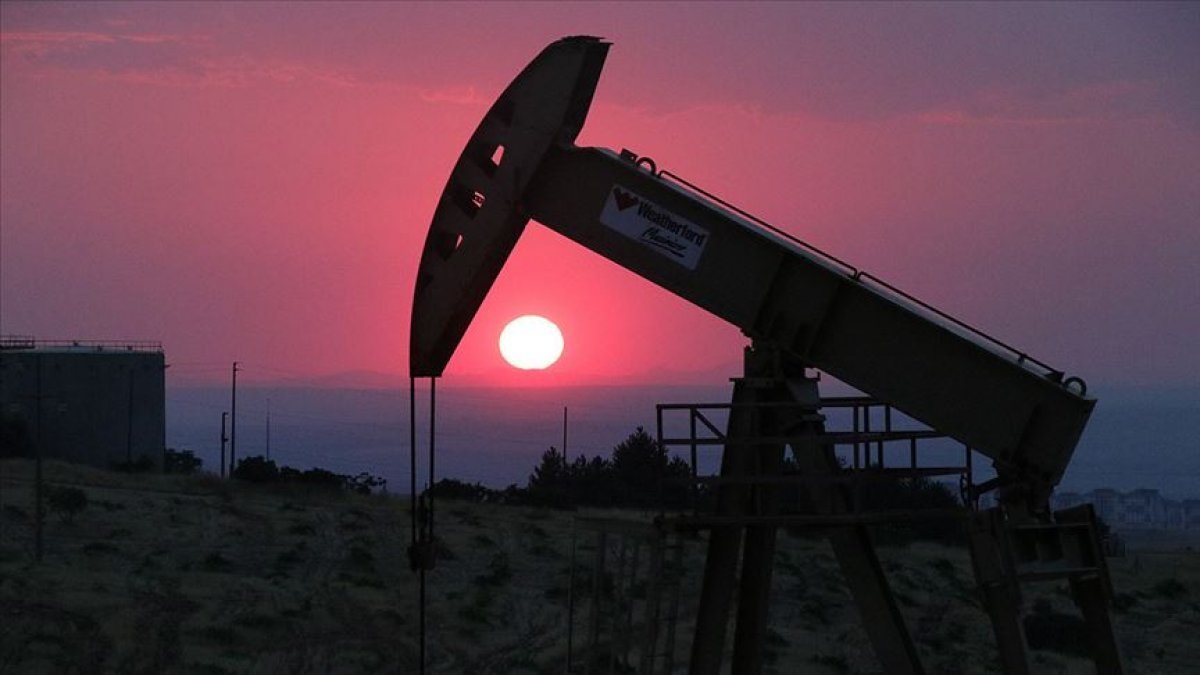 Suudi Arabistan'daki gelişmeler Brent petrol fiyatını artırdı