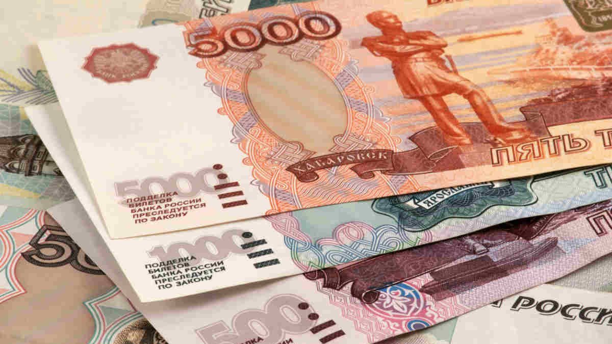 Rusya'da yüksek gelirli vatandaşlardan daha fazla vergi alınacak