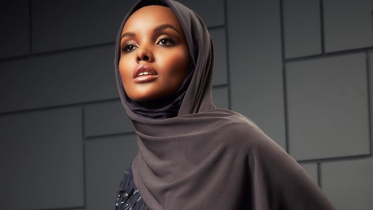 Somalili model Halima Aden, moda endüstrisini bıraktı