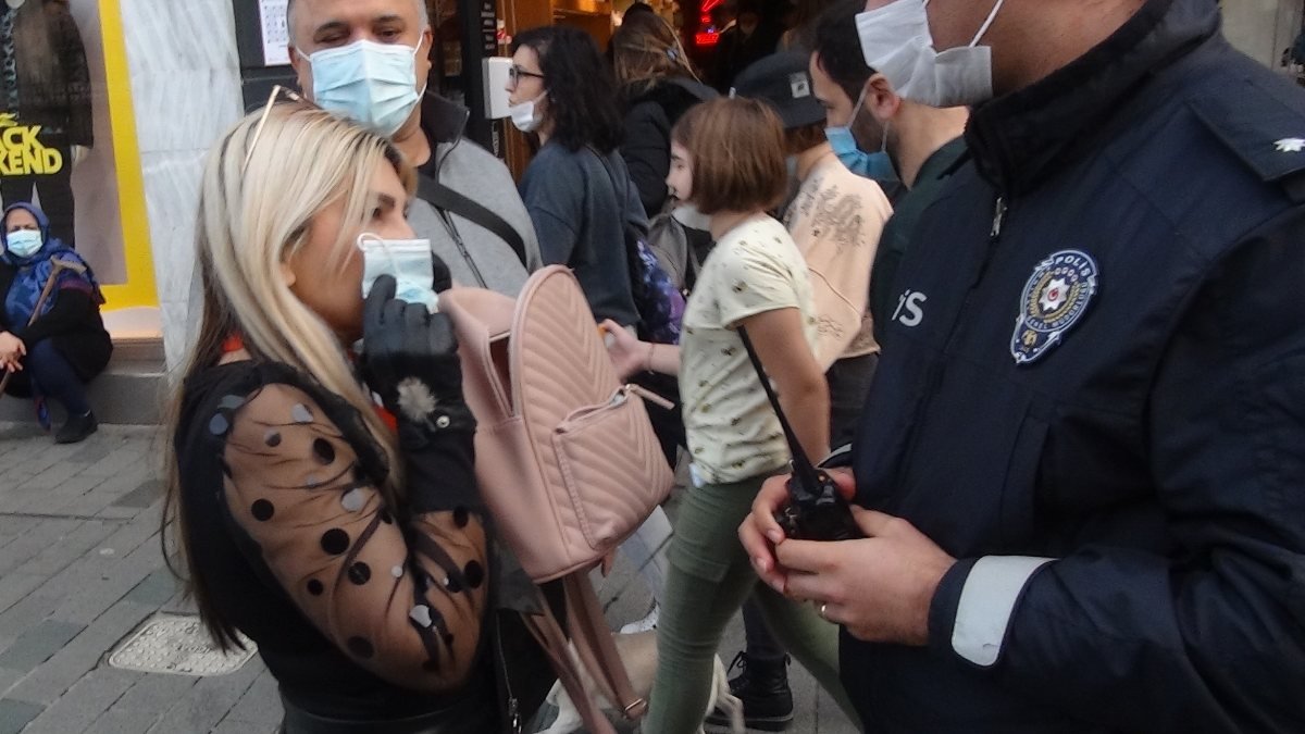 İstiklal Caddesi'nde koronavirüs denetimleri