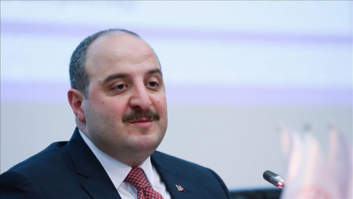 Sanayi ve Teknoloji Bakanı Mustafa Varank: Salgınla mücadelede daha çok gayret etmeliyiz