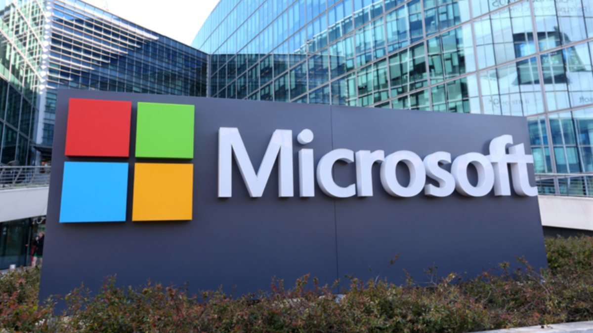 Microsoft’tan toplantılara katılacakları gözlemleyen yeni patent