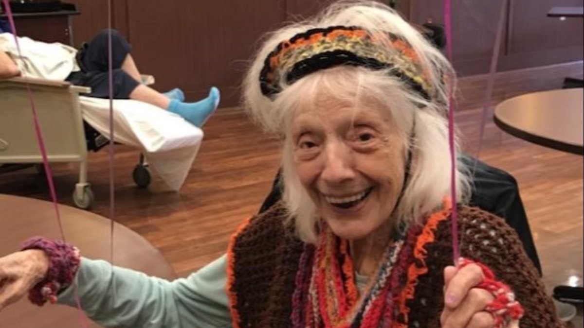 ABD'de 102 yaşındaki kadın ikinci kez koronayı yendi