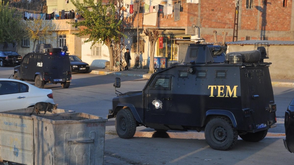Diyarbakır'da iki grup arasında bıçaklı kavga