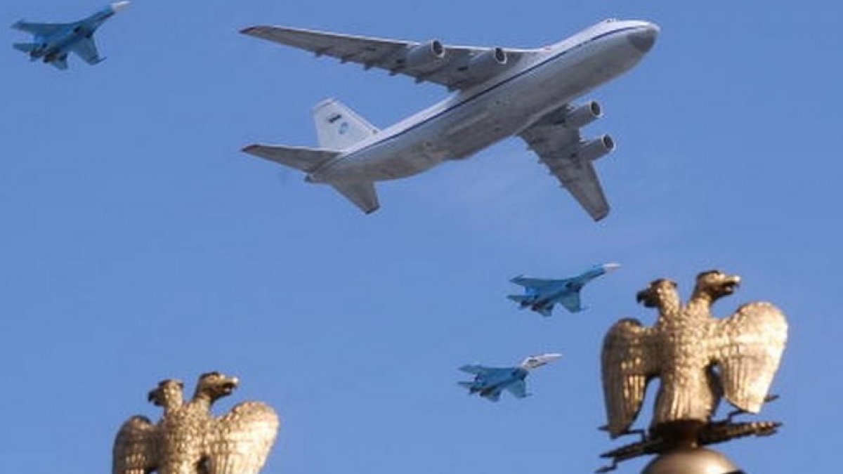Rusya'nın 'Kıyamet Günü Uçağı'ndan hırsızlık