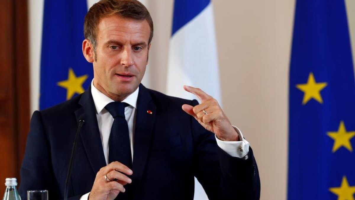 Fransa Cumhurbaşkanı Macron’un karantinası sona erdi