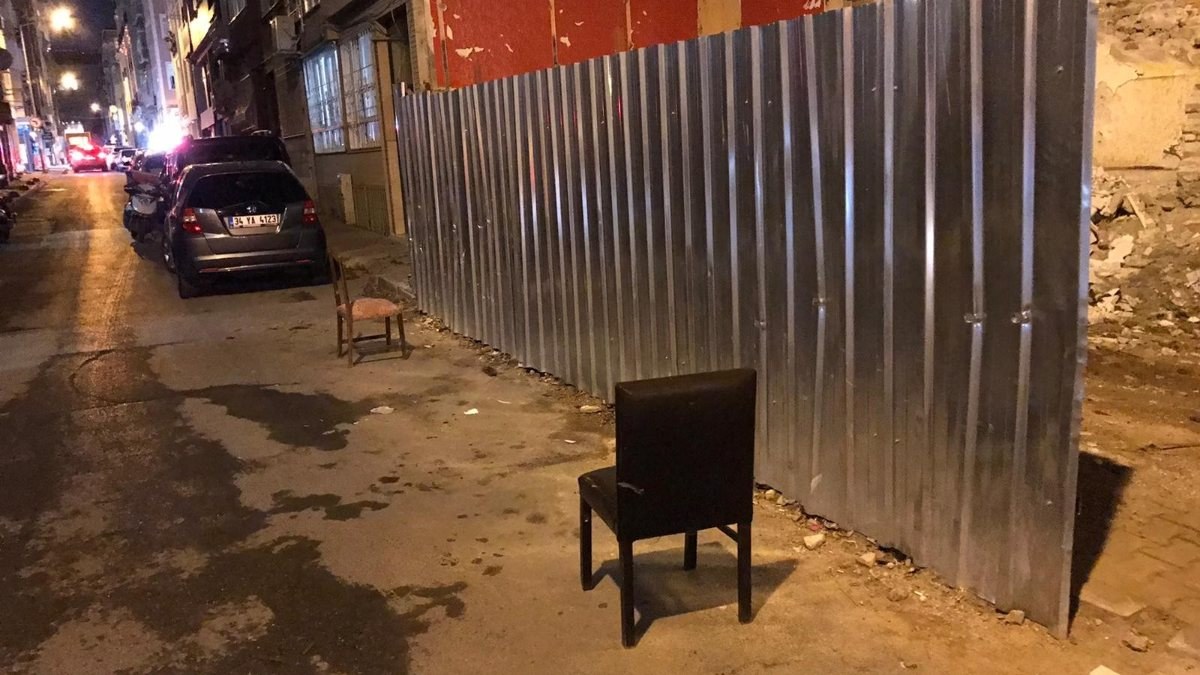 Bakırköy'de değnekçi operasyonu: 2 gözaltı
