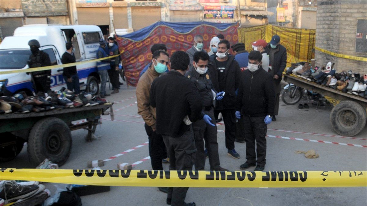 Pakistan'da polis karakolu yakınında patlama
