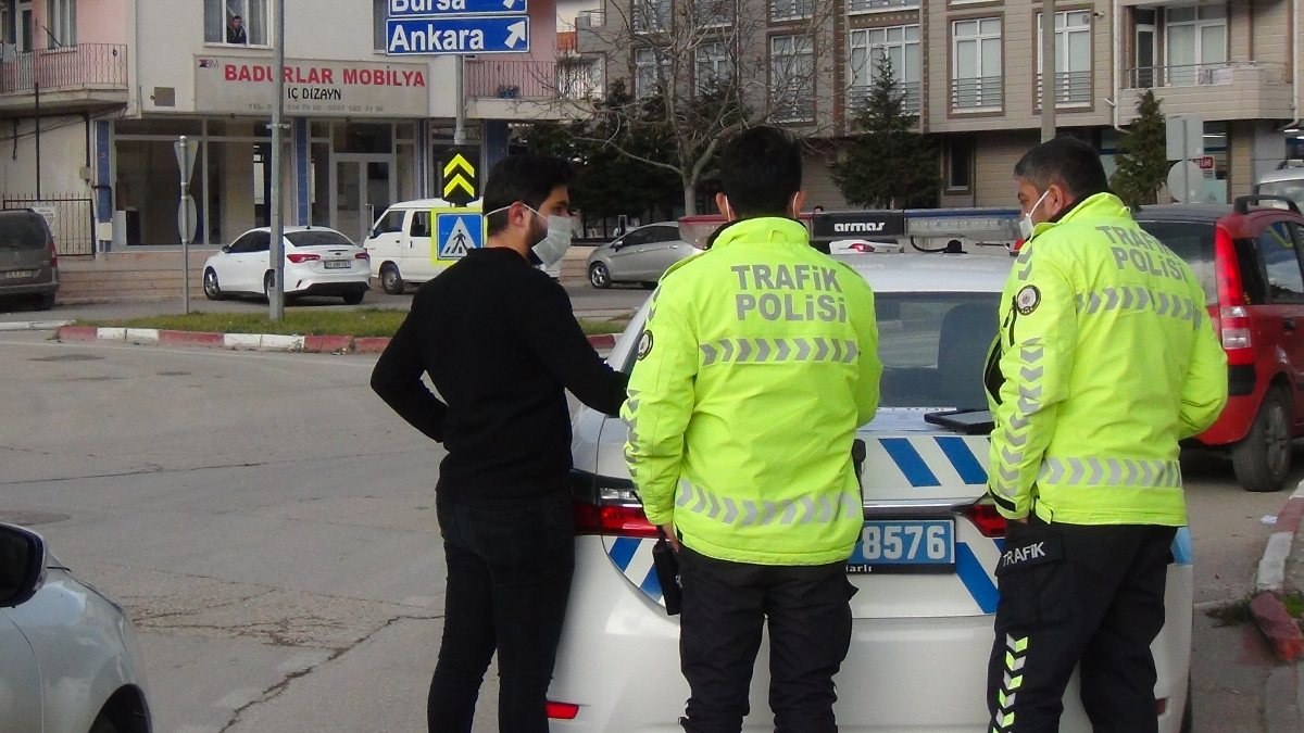 Bursa'da kapalı olan kafeyi açmaya gidince ceza yedi