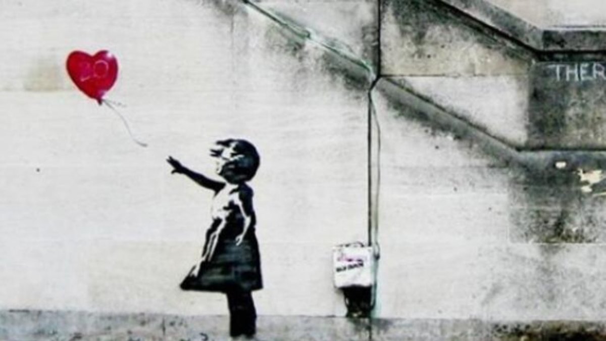 Banksy kimdir? Duvar ressamı Banksy gerçek adı nedir? Banksy duvar resimleri..