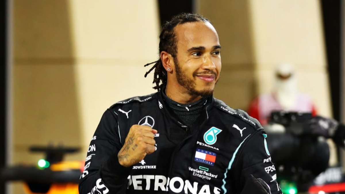 Lewis Hamilton'dan 44 milyon euroluk imza