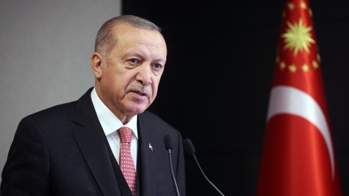 Cumhurbaşkanı Erdoğan'dan cemaate koronavirüs uyarısı