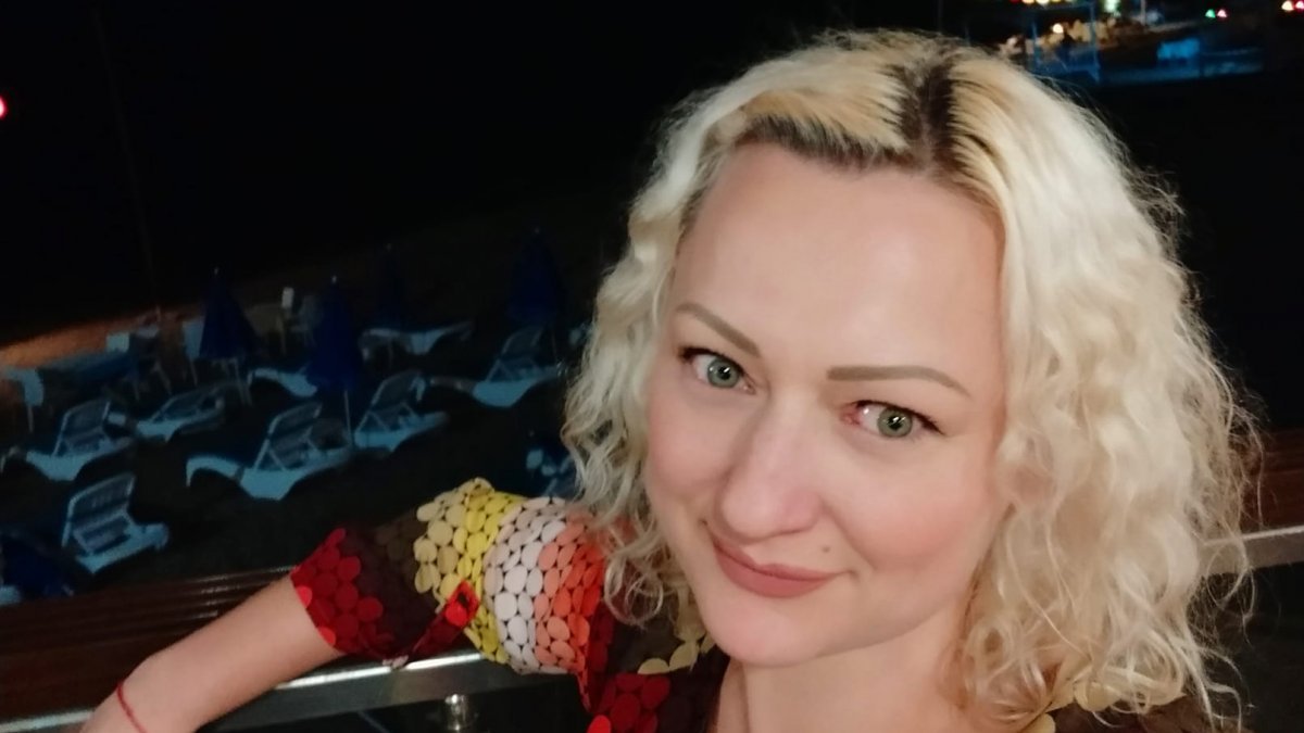 Antalya’da öldürülen Ukrayna asıllı kadının cenazesini annesi aldı