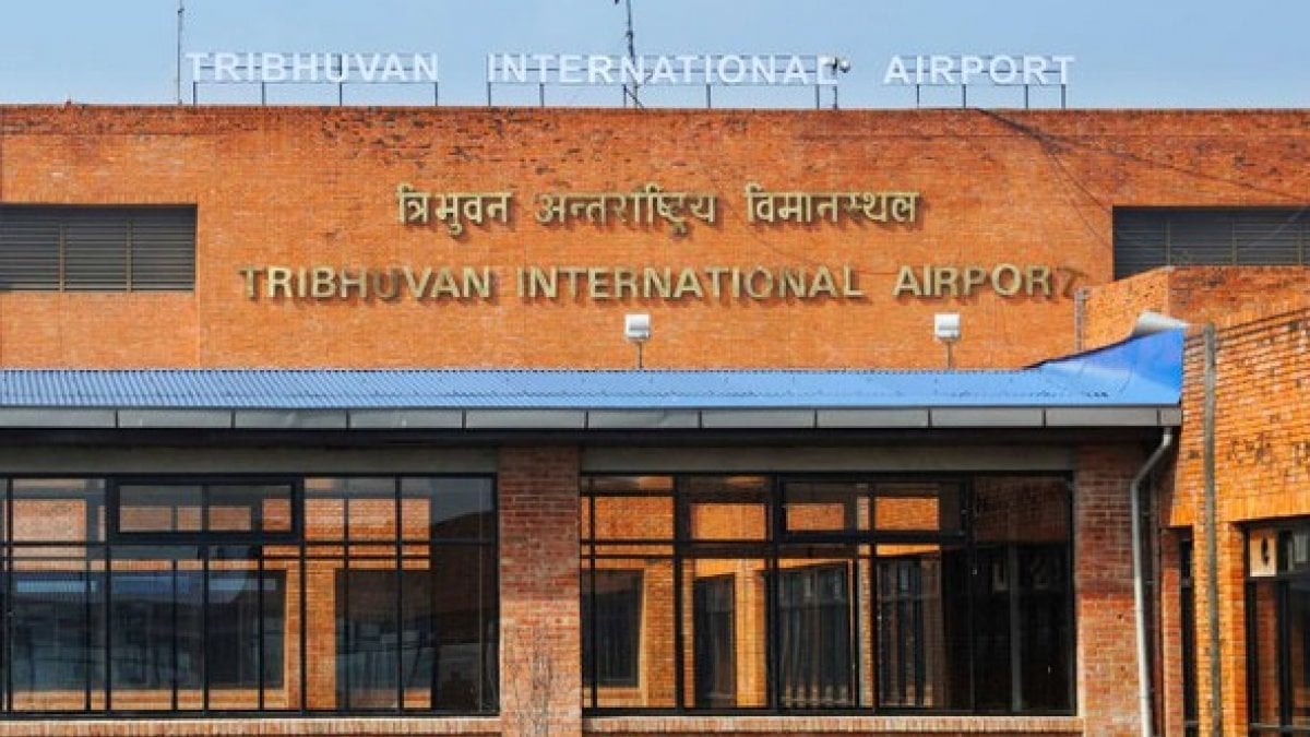 Nepal’de pilot, yolcu uçağını yanlış havalimanına indirdi