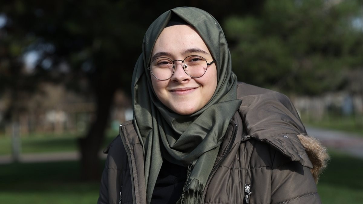 Düzce'de 18 yaşındaki üniversite öğrencisi, damar görüntüleme cihazı tasarladı