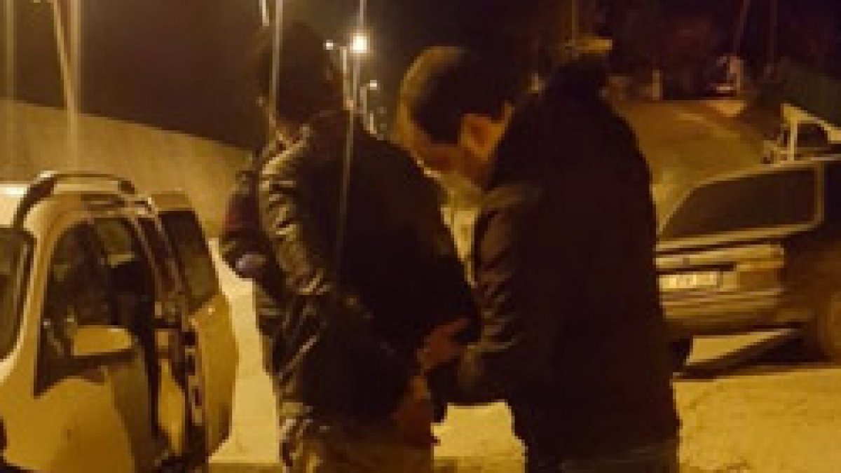 Zonguldak'ta firari zanlı, cenazeye giderken yakalandı