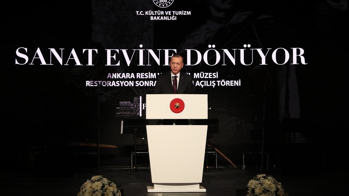 Cumhurbaşkanı Erdoğan, Ankara Devlet Resim ve Heykel Müzesi'ni açtı