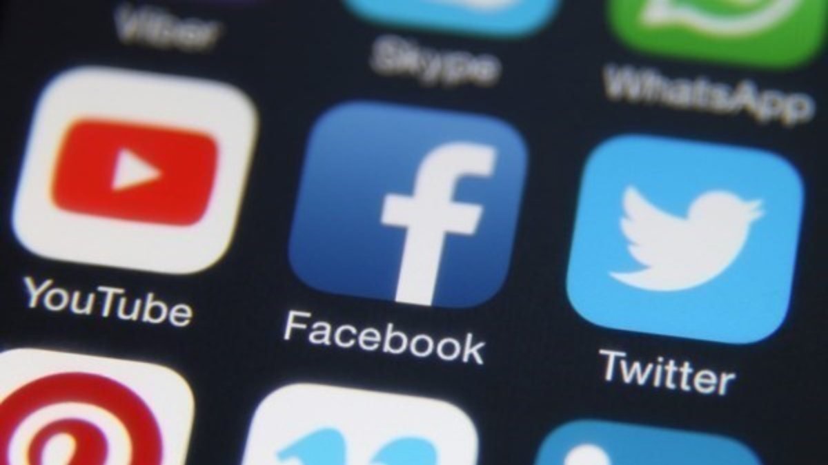 Rusya; Facebook, Twitter ve YouTube'u yasaklamanın peşinde