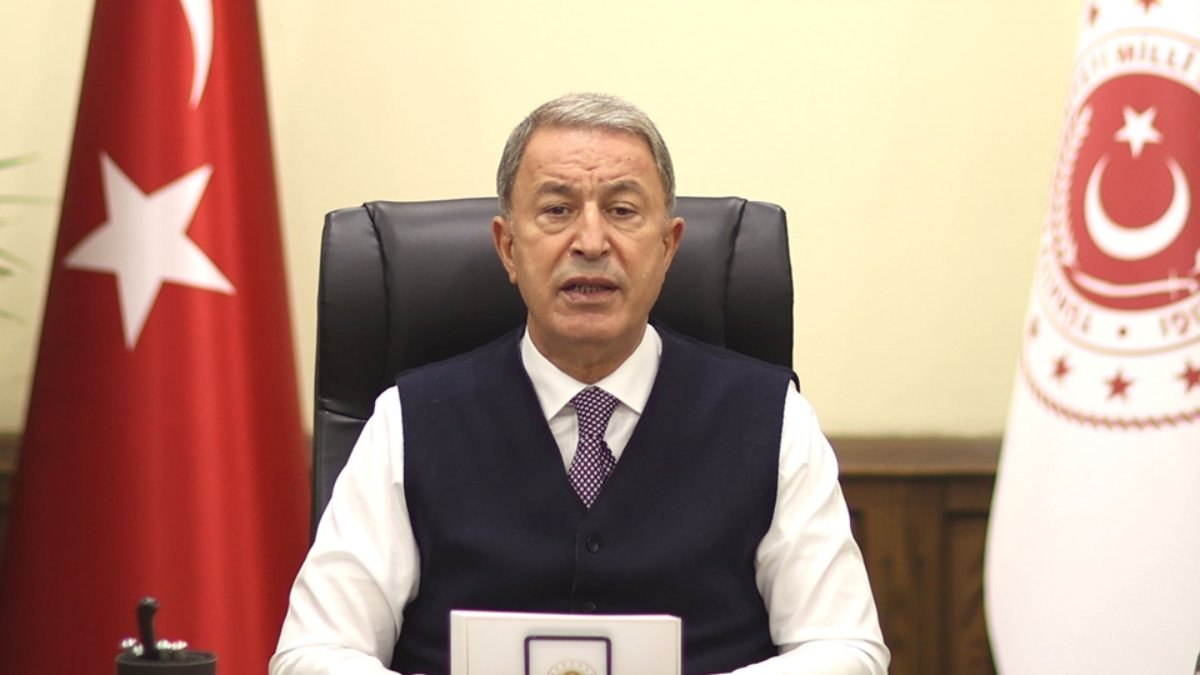 Hulusi Akar'ın yeni yıl mesajı