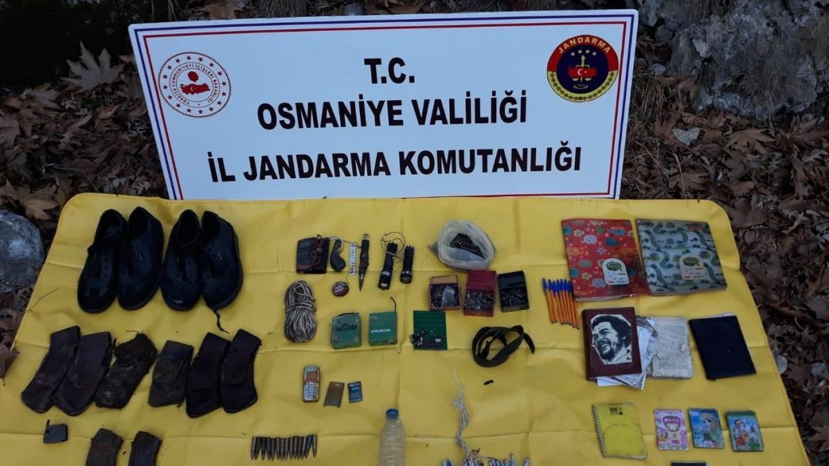 Osmaniye’de PKK’ya ait sığınakta ele geçirilen patlayıcılar imha edildi