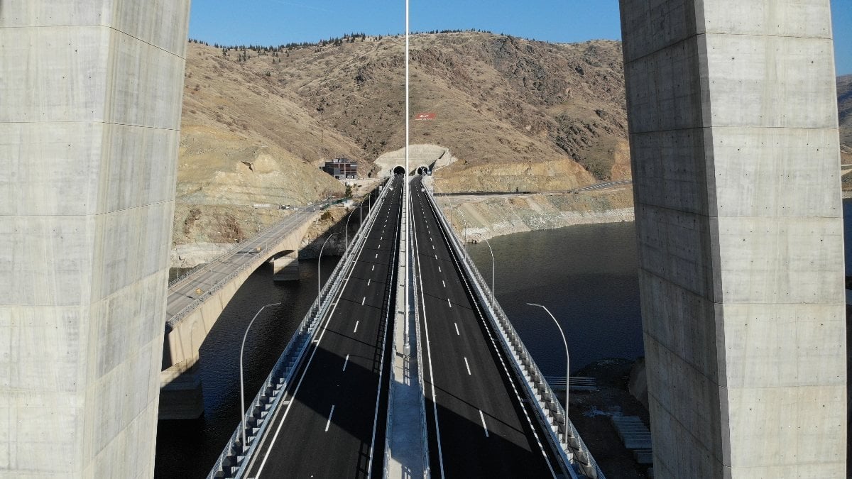 Elazığ'da 16 ili bağlayacak Kömürhan Köprüsü, bugün açılıyor