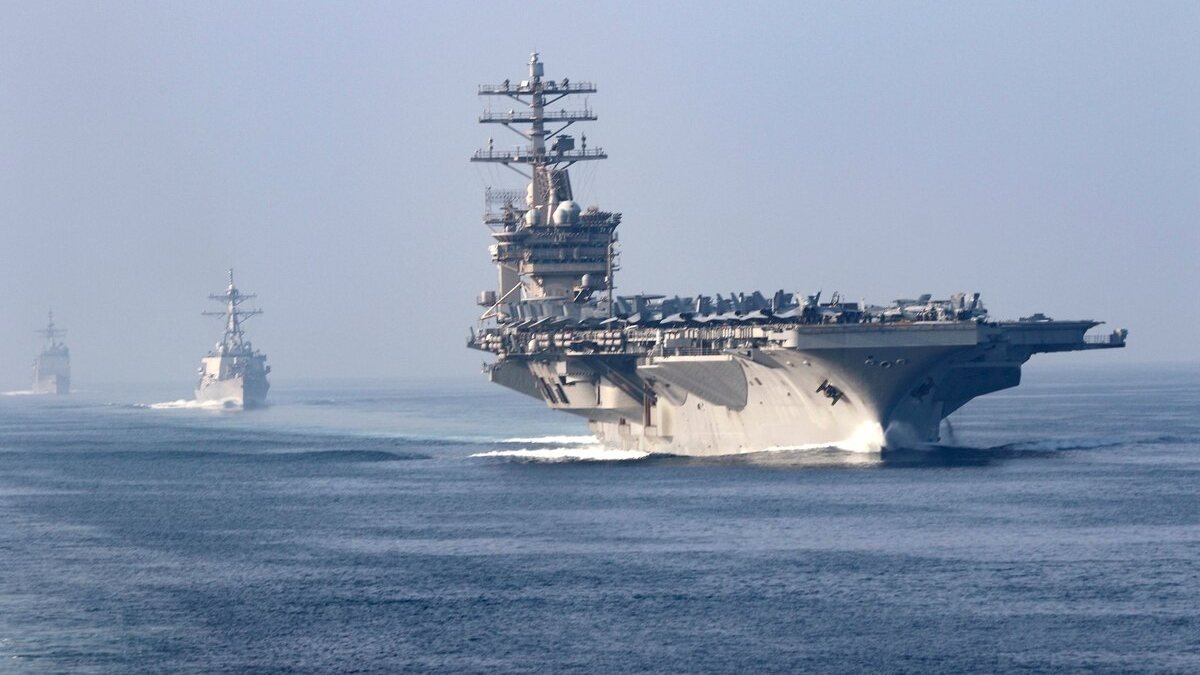 ABD, USS Nimitz uçak gemisini İran'a karşı bölgede tutacak