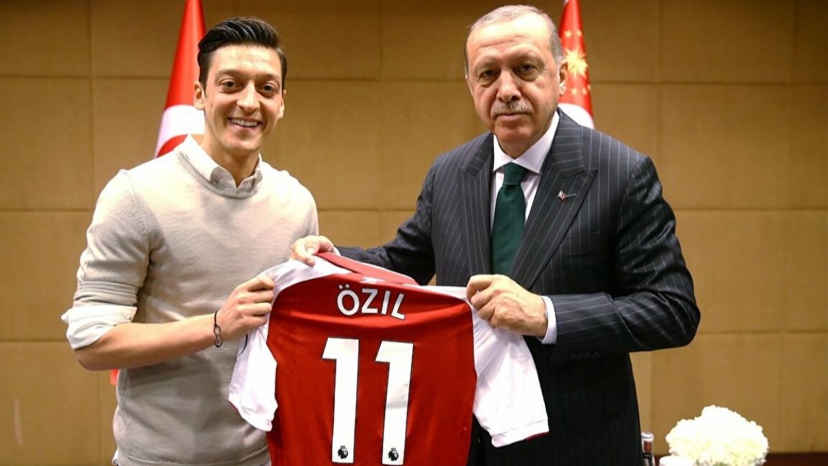 Mesut Özil'in Erdoğan'a komşu olması Bild'i rahatsız etti