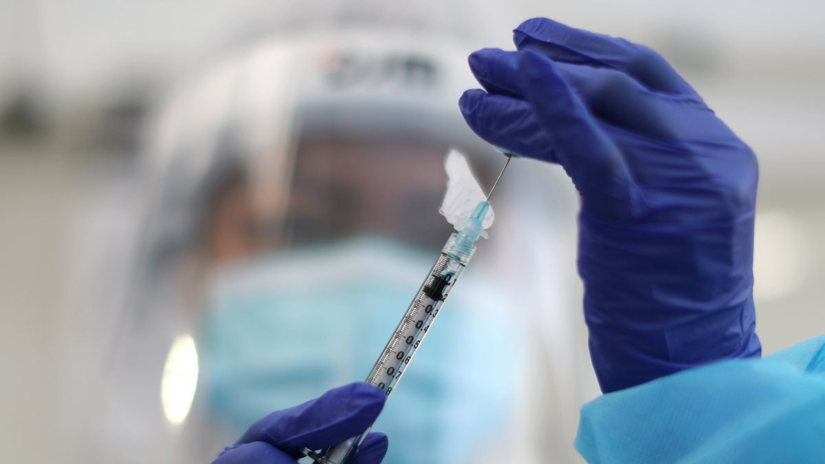 Avrupa Birliği, 300 milyon doz koronavirüs aşısı alacak