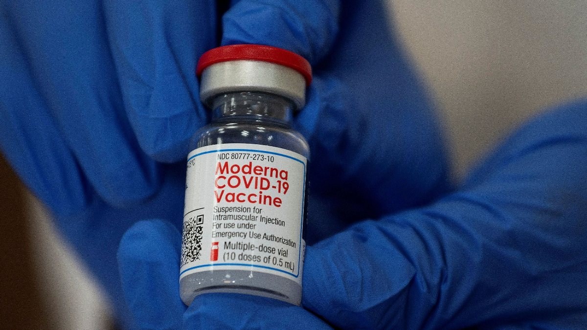 İngiltere'den, Moderna aşısının yaygın kullanımına onay