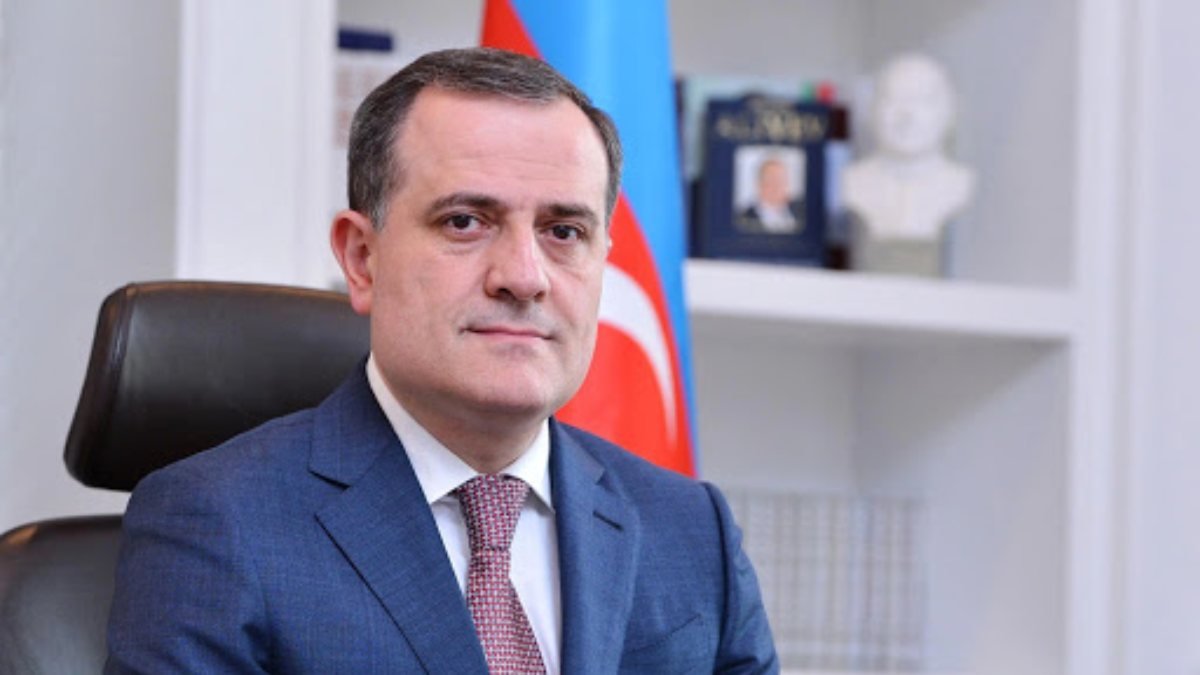 Azerbaycan'dan Karabağ'ın yeniden inşası için Türkiye ve Pakistan'a davet
