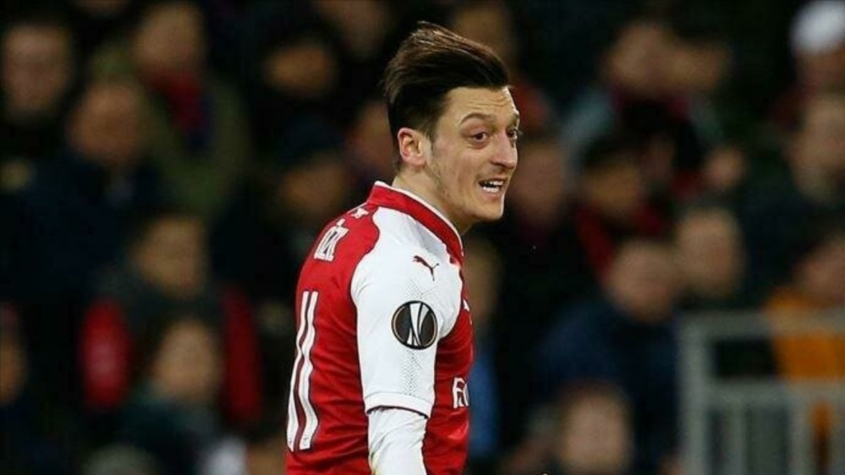 Mesut Özil, Arsenal'le sözleşme feshi için anlaştı