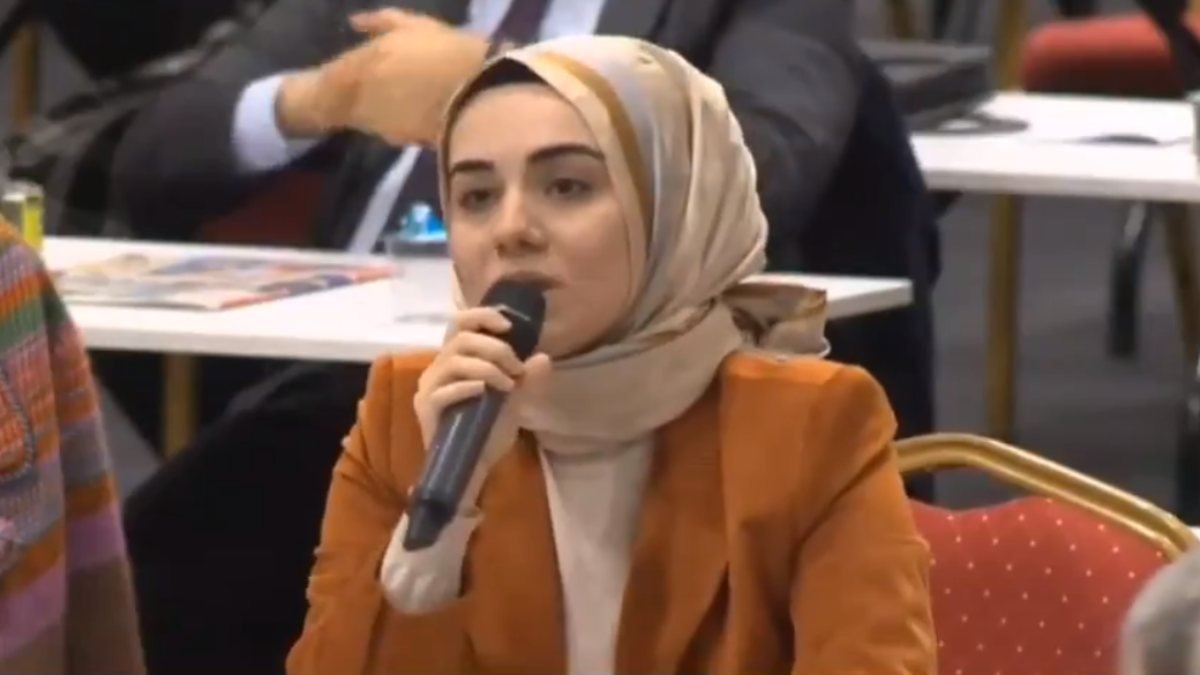 Kübranur Uslu'nun İBB Meclisi'nde yaptığı konuşma CHP'yi susturdu