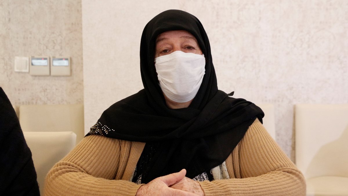 Diyarbakır'da evlat nöbetindeki anne: Gelmezsen, hakkımı helal etmiyorum