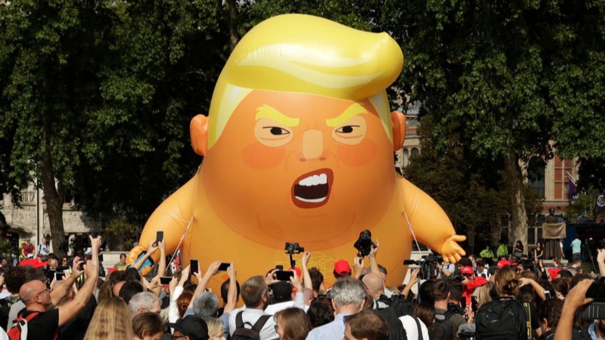 'Bebek Trump' balonu, Londra Müzesi'nde sergilenecek