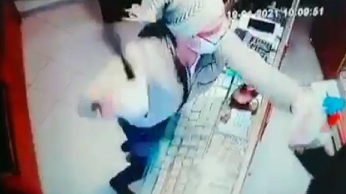 Silivri'deki kuyumcuda coplu saldırı anı kamerada