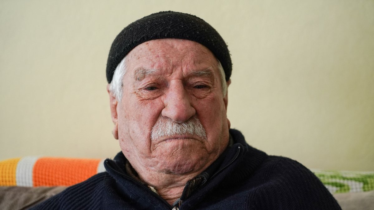 Zeytinburnu'nda yaşlı adamın balkondaki altınlarını çaldılar