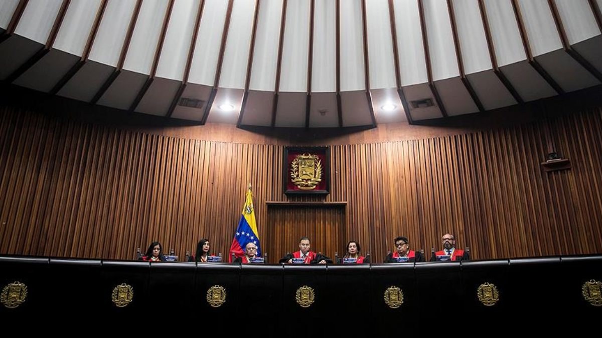 Twitter, Venezuela Ulusal Meclisinin hesabını bloke etti