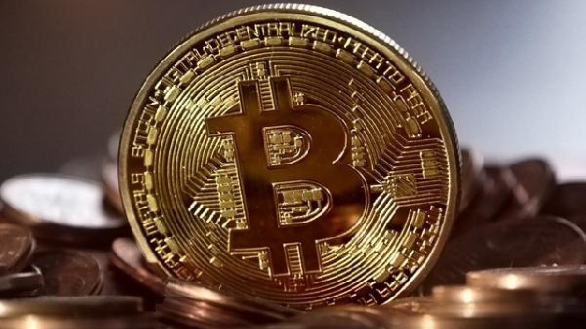 Bitcoin yeniden 33 bin doların üzerine çıktı