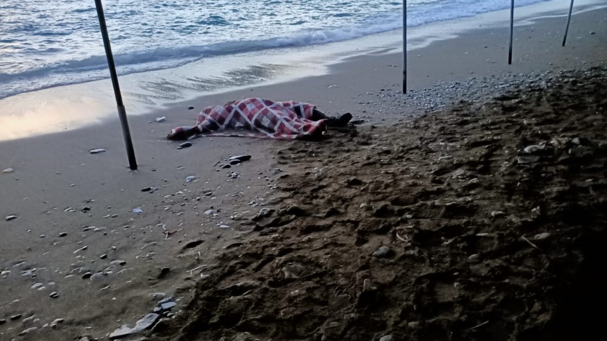 Datça’da kayıp balıkçıyı ararken kimliği belirsiz erkek cesedi bulundu