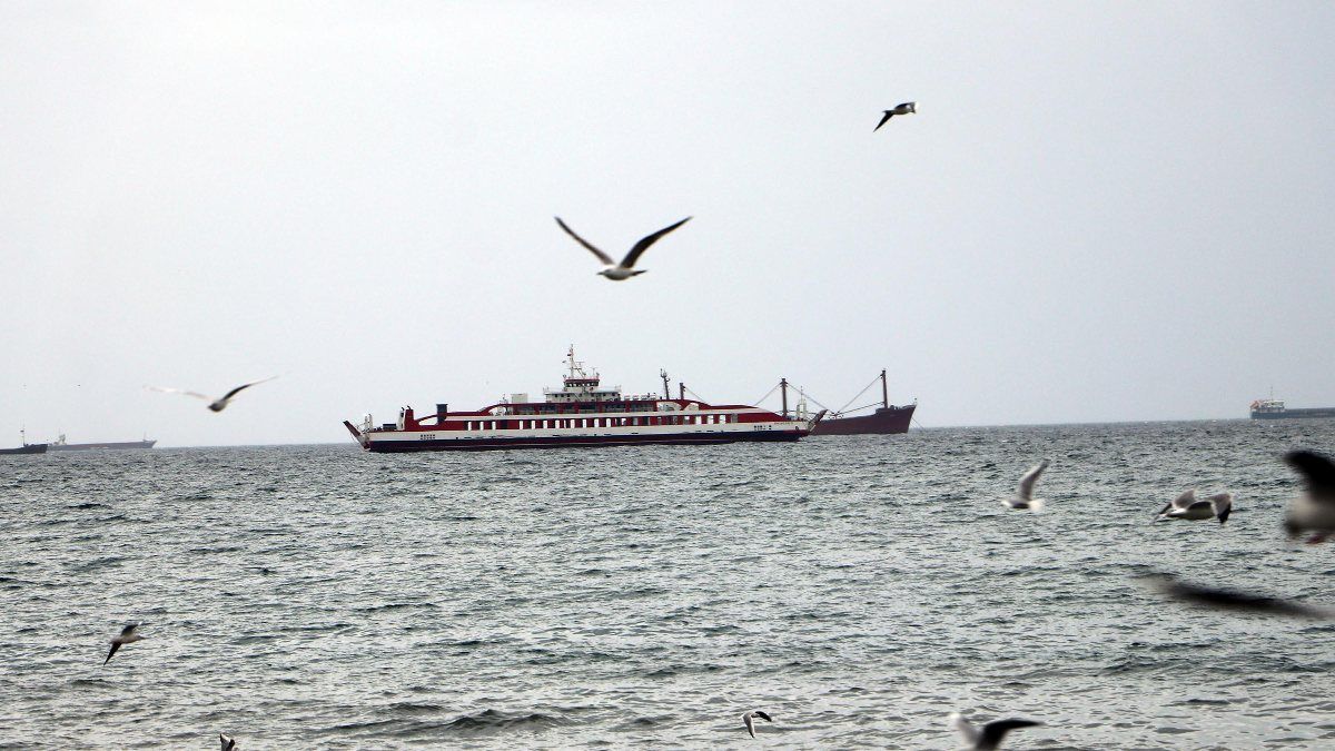 Tekirdağ'da fırtına nedeniyle eğitim uçuşları iptal edildi