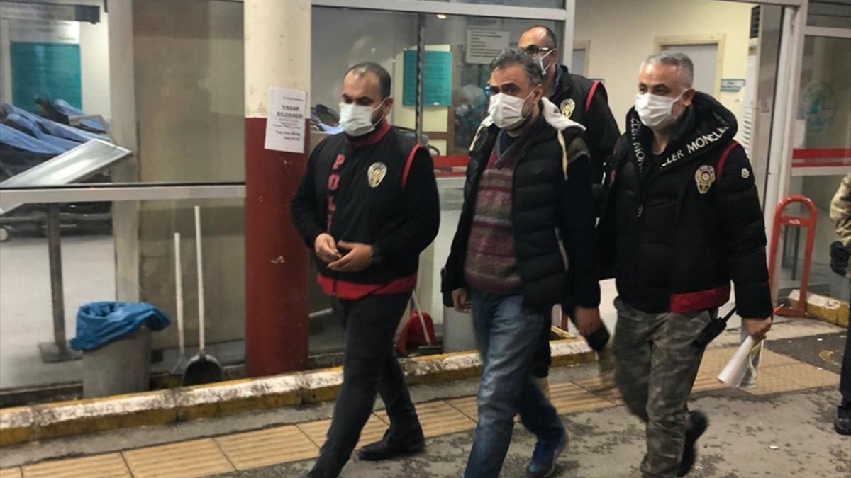 İzmir'de FETÖ'nün hücre evlerine operasyon: 35 şüpheli gözaltında