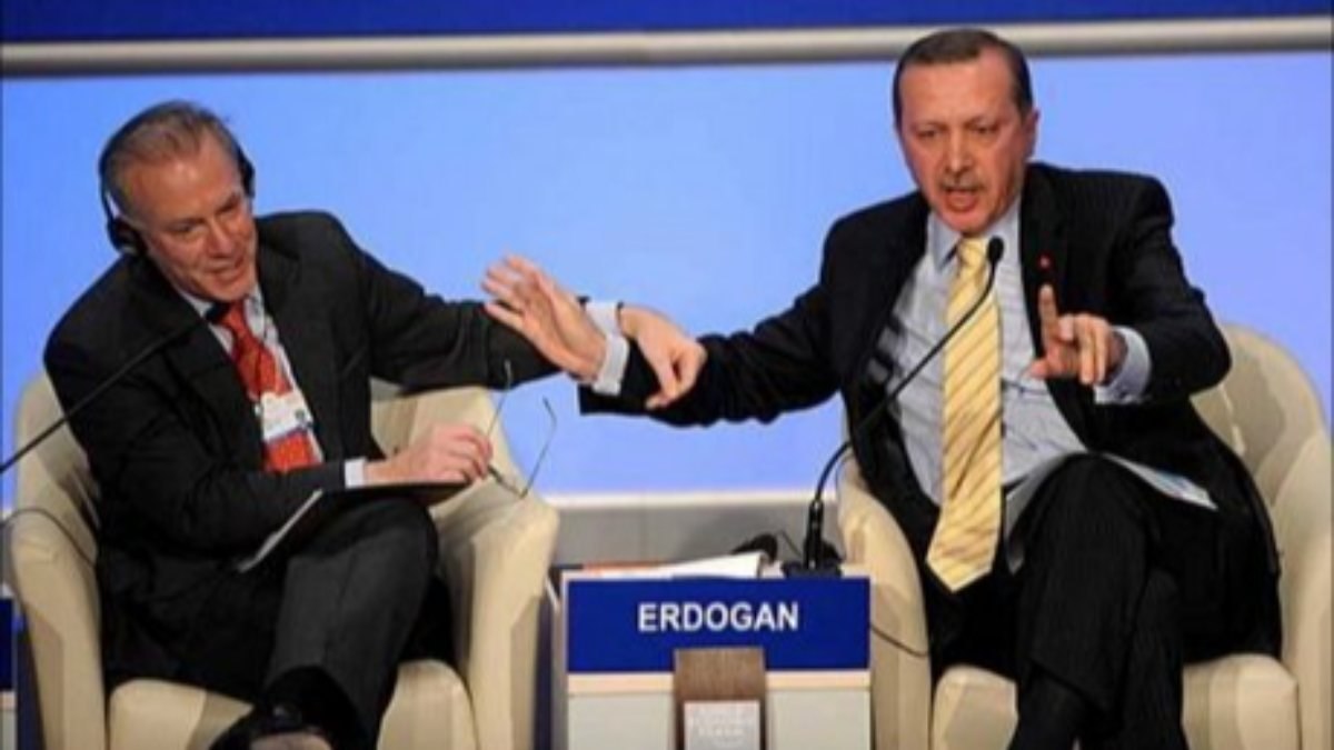 Cumhurbaşkanı Erdoğan'ın Davos'taki tarihi 'One Minute' çıkışı